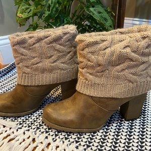Women’s Muk Luks sweater top boots